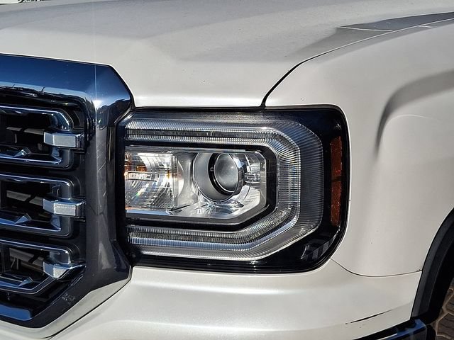 Used 2018 GMC Sierra 1500 SLT w/ SLT Premium Package AWD/4WD image 9