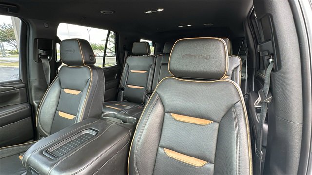 Used 2022 GMC Yukon AT4 w/ Max Trailering Package image 14