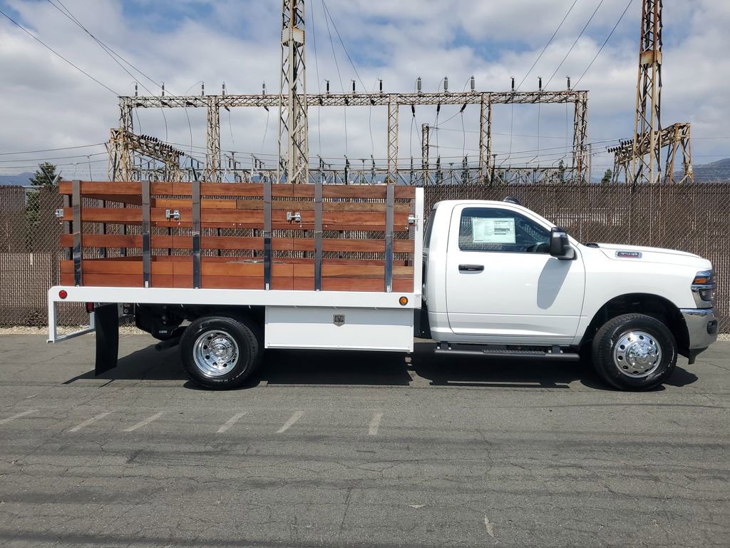 New 2026 RAM 3500 Tradesman w/ Chrome Appearance Group image 2