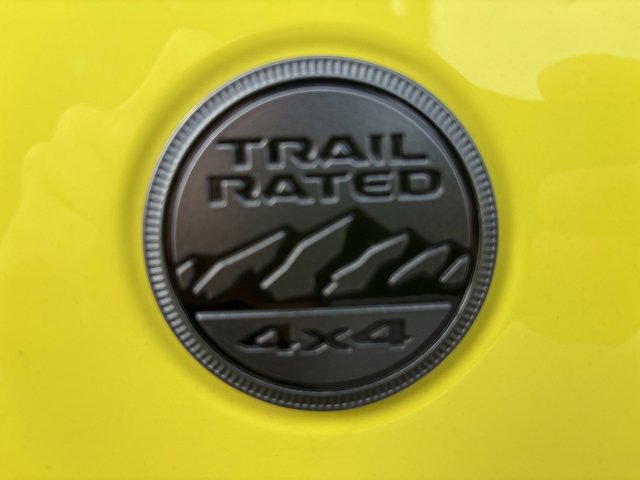 Used 2023 Jeep Gladiator Willys image 23