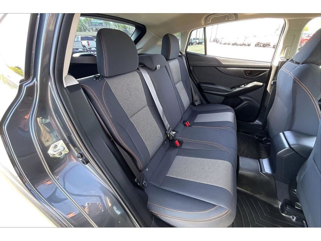 Used 2020 Subaru Crosstrek 2.0i Premium w/ Moonroof Package 1 AWD/4WD image 29