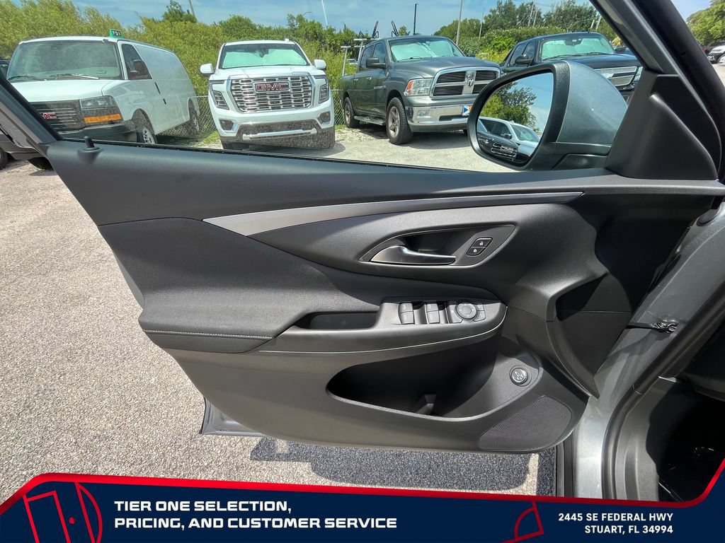 New 2026 Buick Envista Preferred w/ Convenience I Package FWD image 10