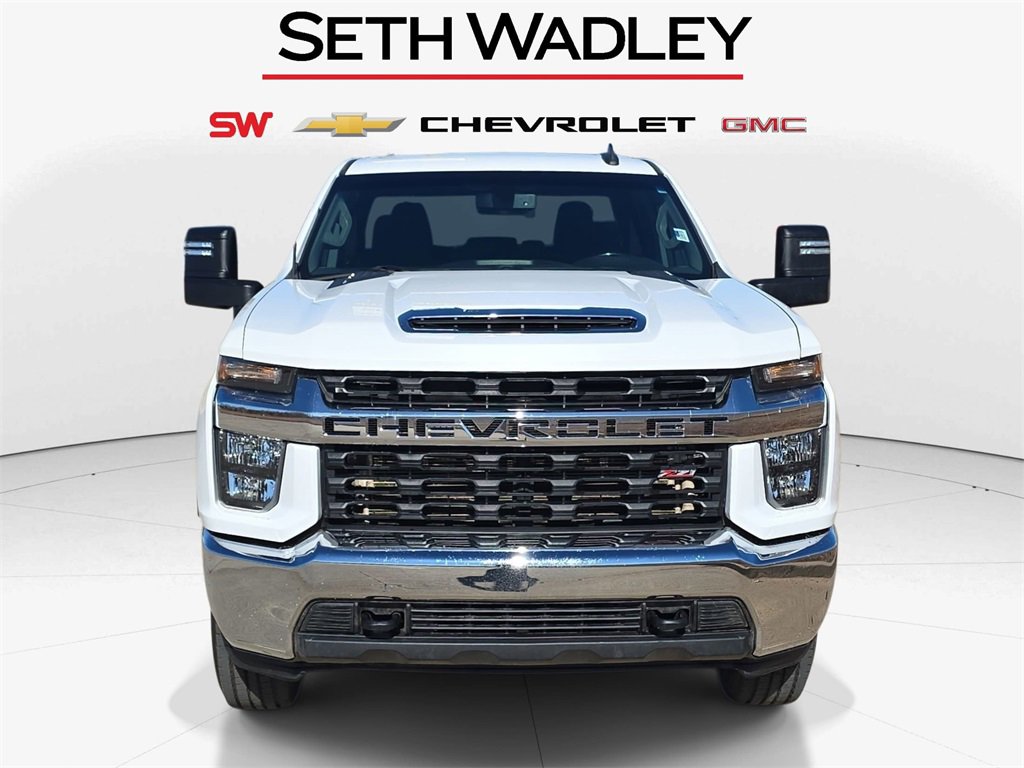 Used 2023 Chevrolet Silverado 2500 LT image 2
