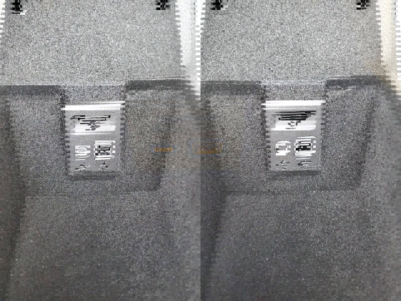 New 2025 Cadillac XT6 Sport w/ Technology Package image 72