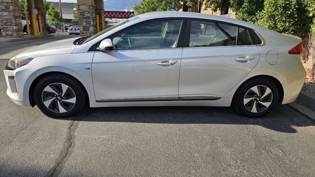Used 2017 Hyundai Ioniq SEL FWD image 8