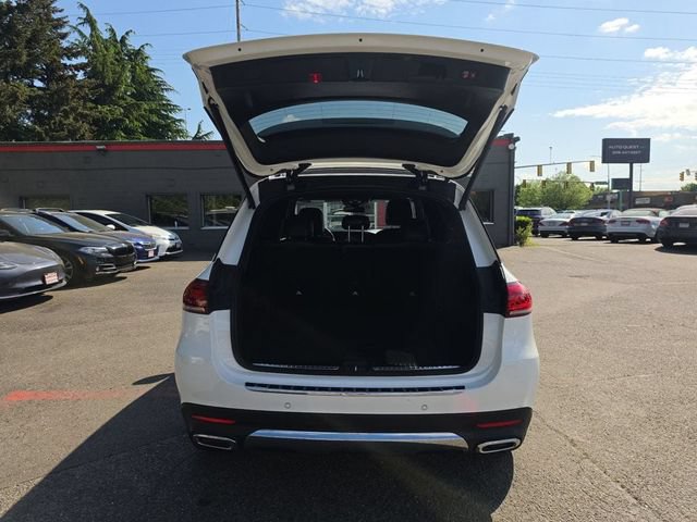 Used 2020 Mercedes-Benz GLE 450 4MATIC w/ MBUX Technology Package image 11