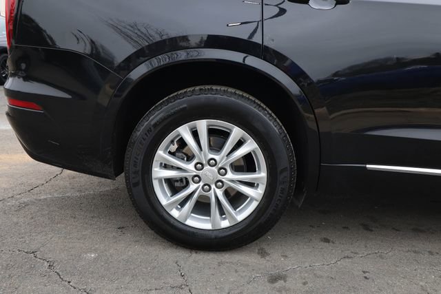 Used 2023 Cadillac XT6 Luxury image 23