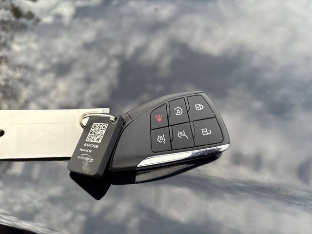 Certified 2023 GMC Yukon XL SLT image 32