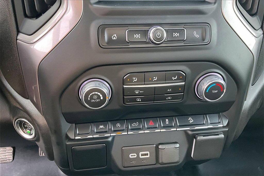 Used 2024 Chevrolet Silverado 1500 W/T w/ Z71 Off-Road Package image 32