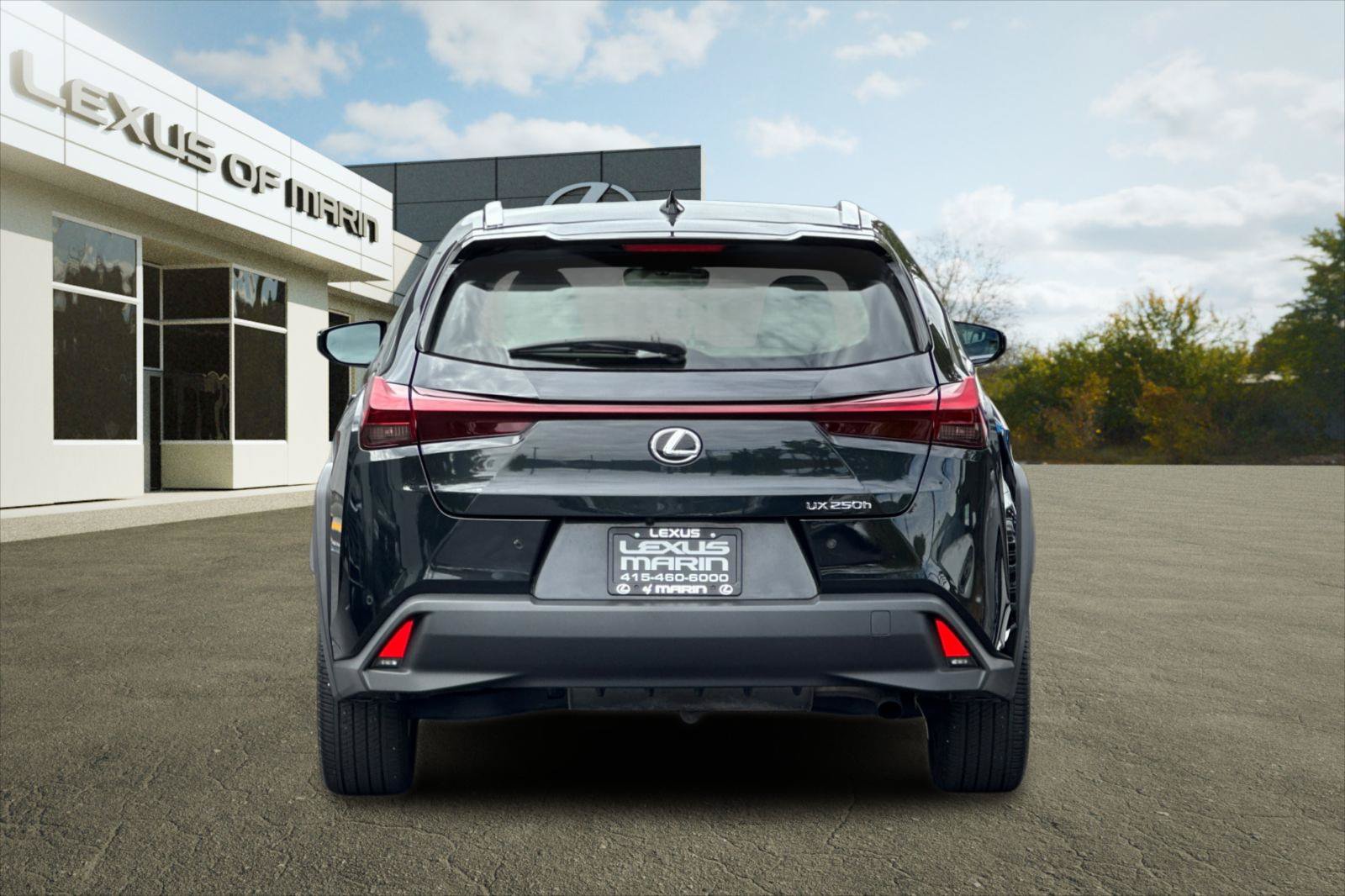 Used 2024 Lexus UX 250h FWD image 9