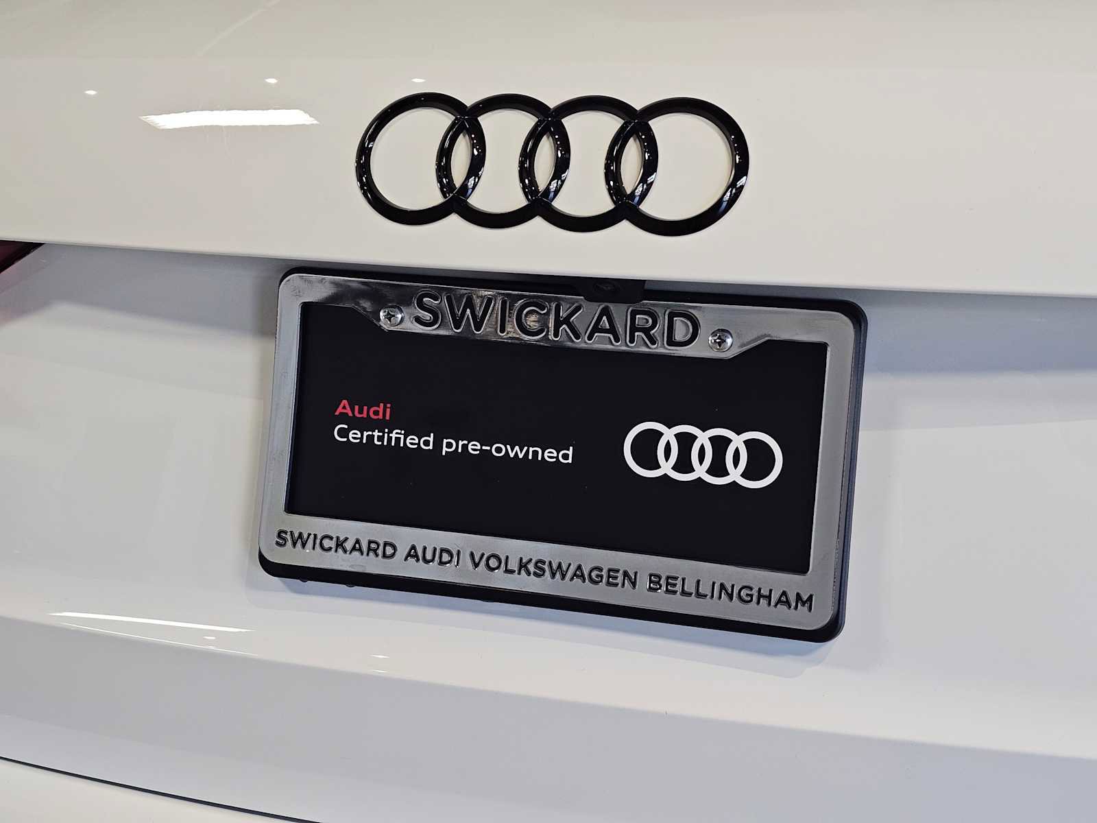 Used 2025 Audi Q3 2.0T Premium w/ Convenience Package image 14