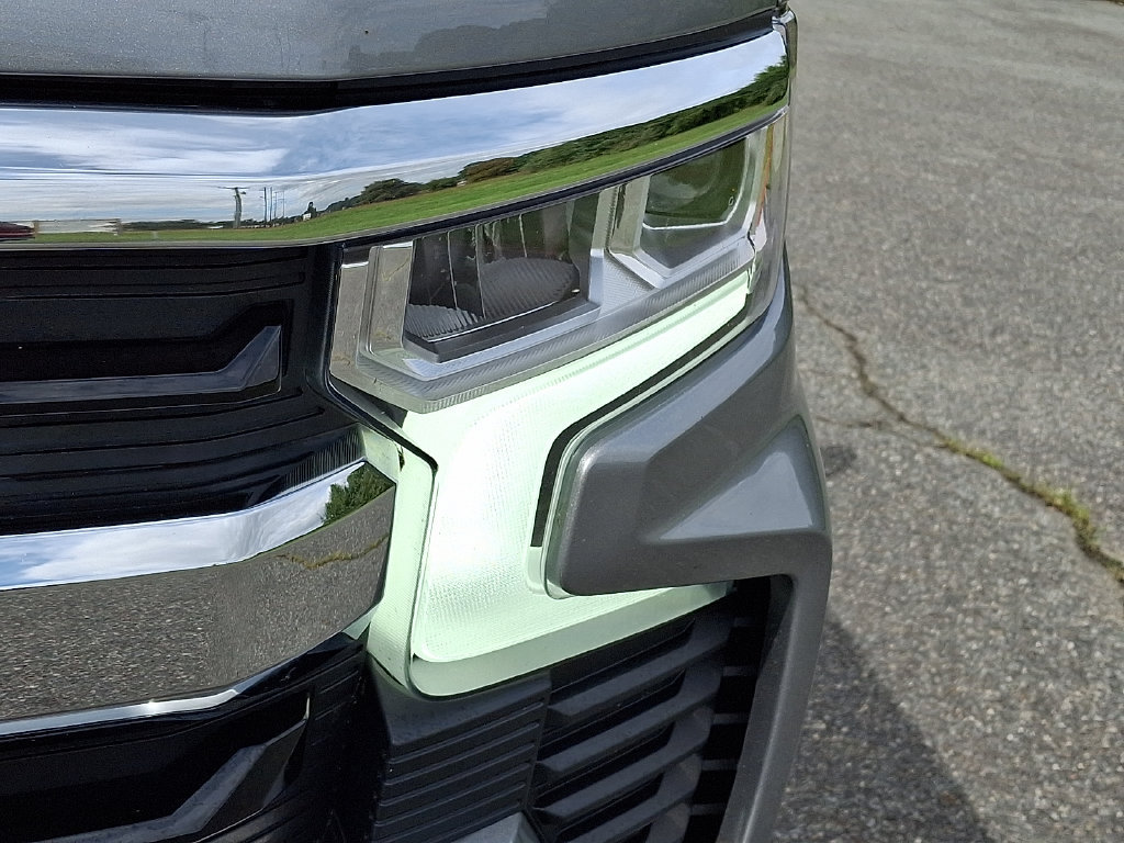 Used 2024 Chevrolet Silverado 1500 LT AWD/4WD image 9