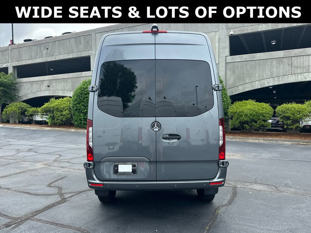 Used 2023 Mercedes-Benz Sprinter 2500 image 6