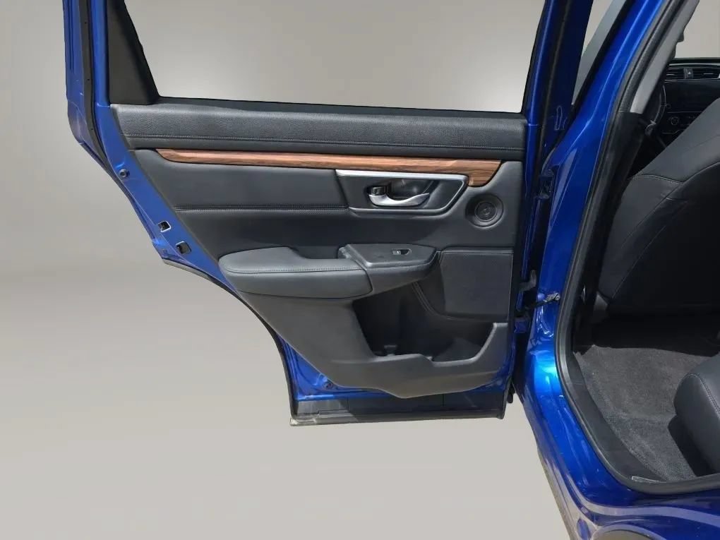 Used 2021 Honda CR-V Touring image 50