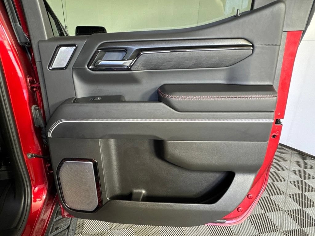 Certified 2025 GMC Sierra 1500 AT4X AWD/4WD image 38