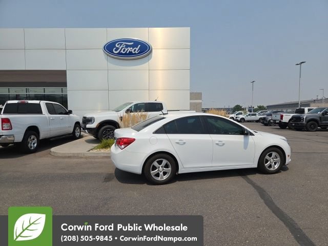 Used 2014 Chevrolet Cruze LS FWD image 4