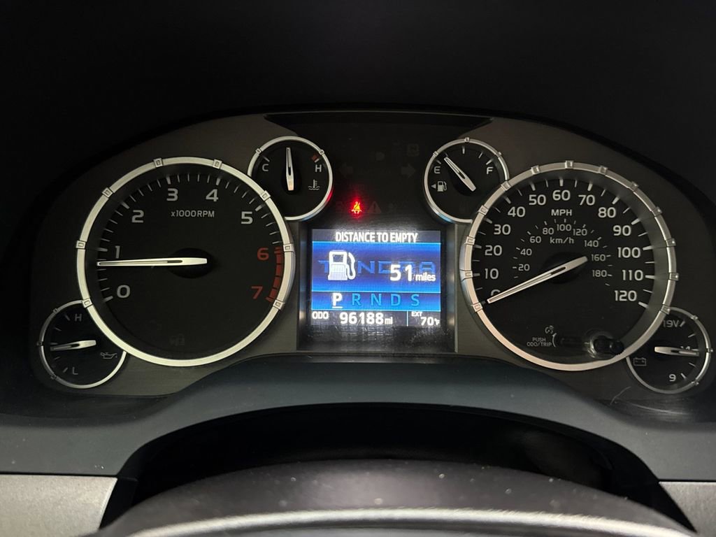 Used 2017 Toyota Tundra SR5 w/ SR5 Upgrade Package image 21