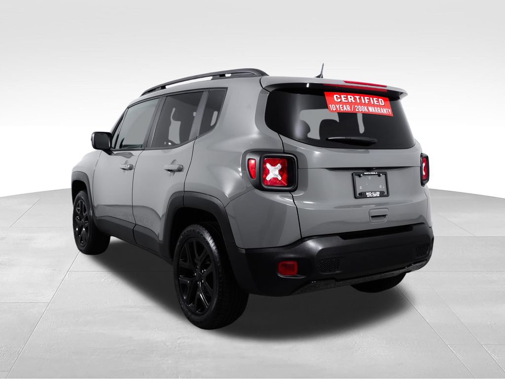 Used 2022 Jeep Renegade Altitude AWD/4WD image 8