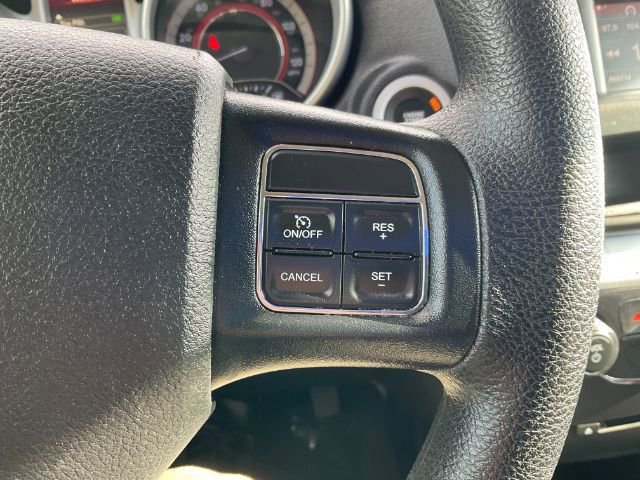 Used 2019 Dodge Journey SE FWD image 25