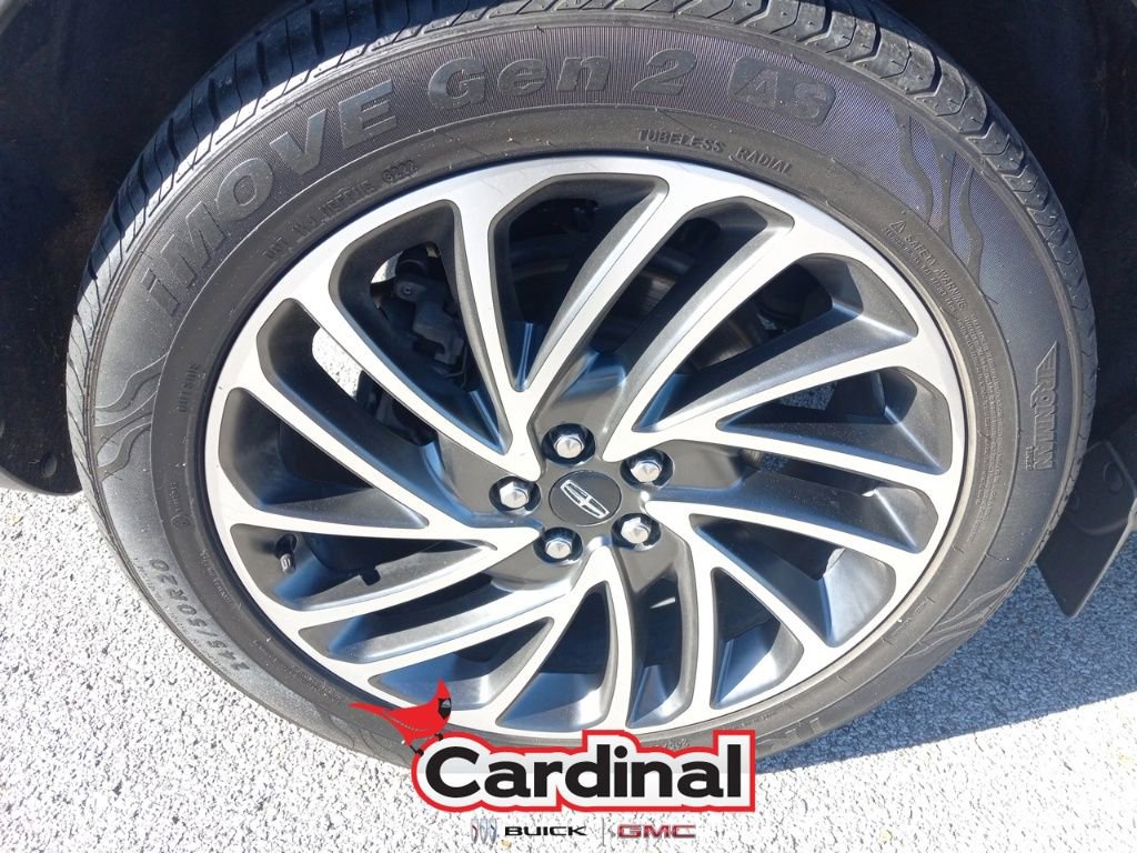 Used 2019 Lincoln Nautilus Reserve image 4