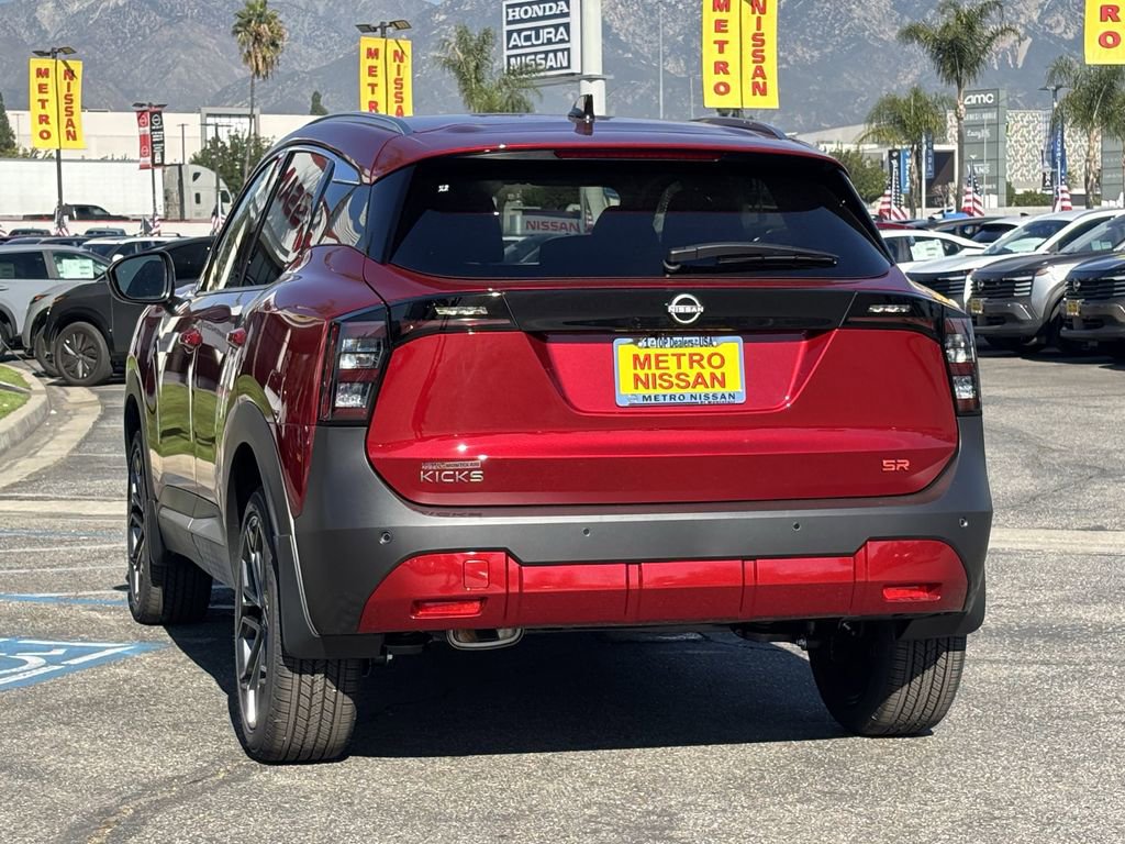 New 2026 Nissan Kicks SR image 3