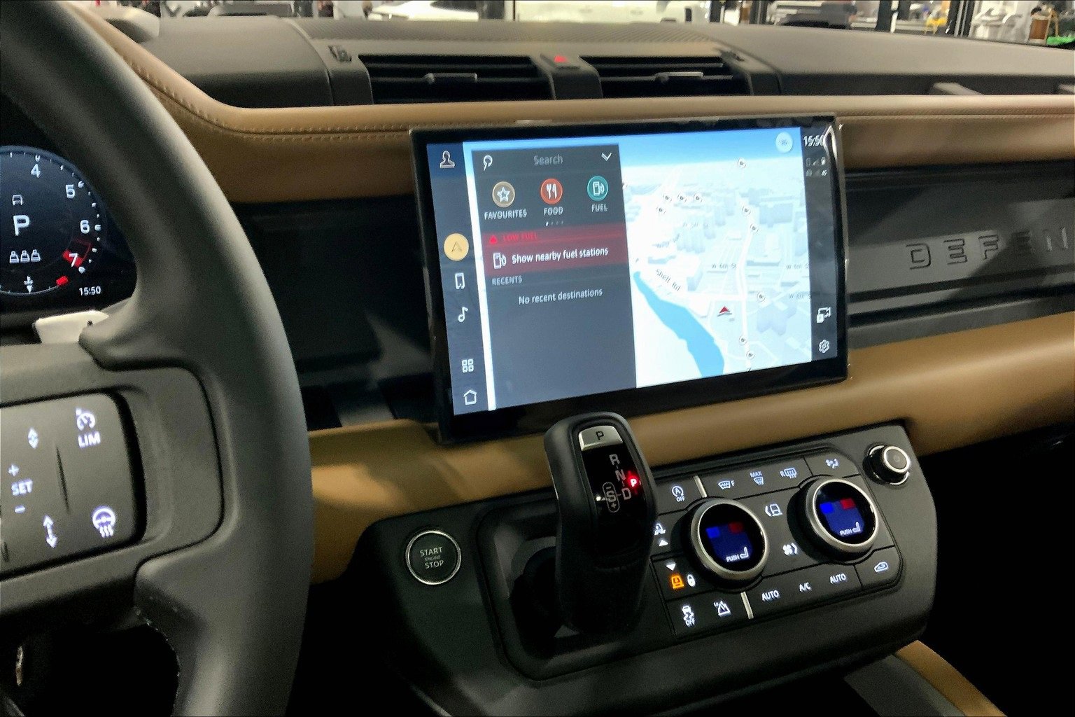 Used 2025 Land Rover Defender 90 V8 image 6