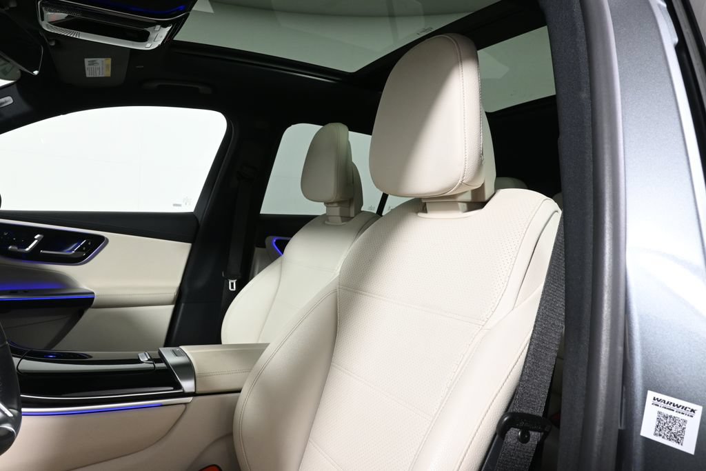 Used 2023 Mercedes-Benz GLC 300 4MATIC image 16