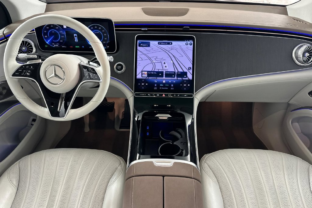 Certified 2023 Mercedes-Benz EQS 450+ 4MATIC SUV image 17