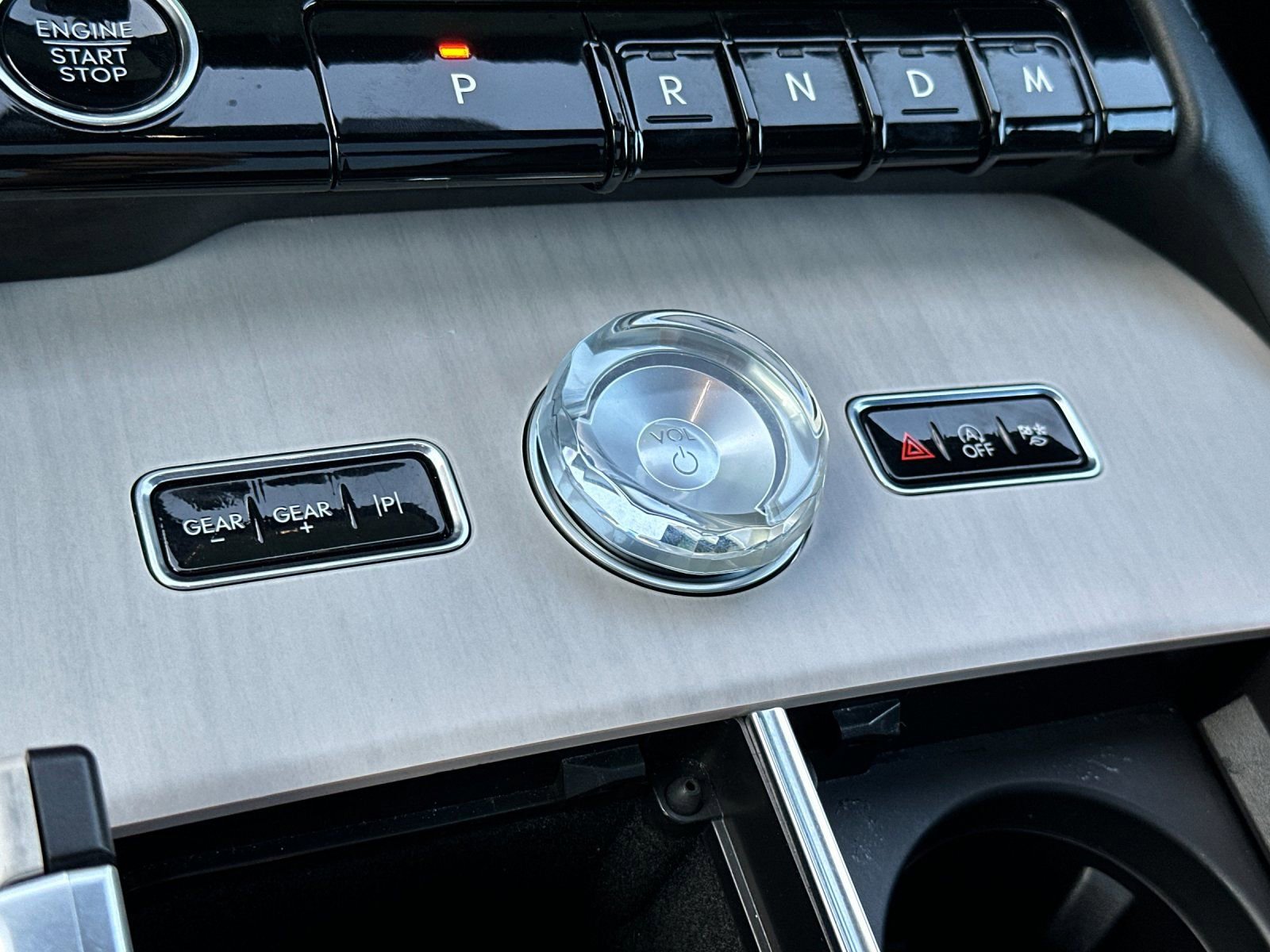 Used 2025 Lincoln Navigator Reserve w/ Jet Appearance Package image 25