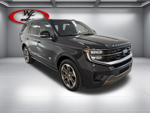 Used 2025 Ford Expedition King Ranch AWD/4WD image 3