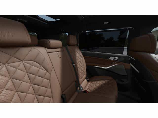 Used 2026 BMW X7 xDrive40i w/ Premium Package AWD/4WD image 22