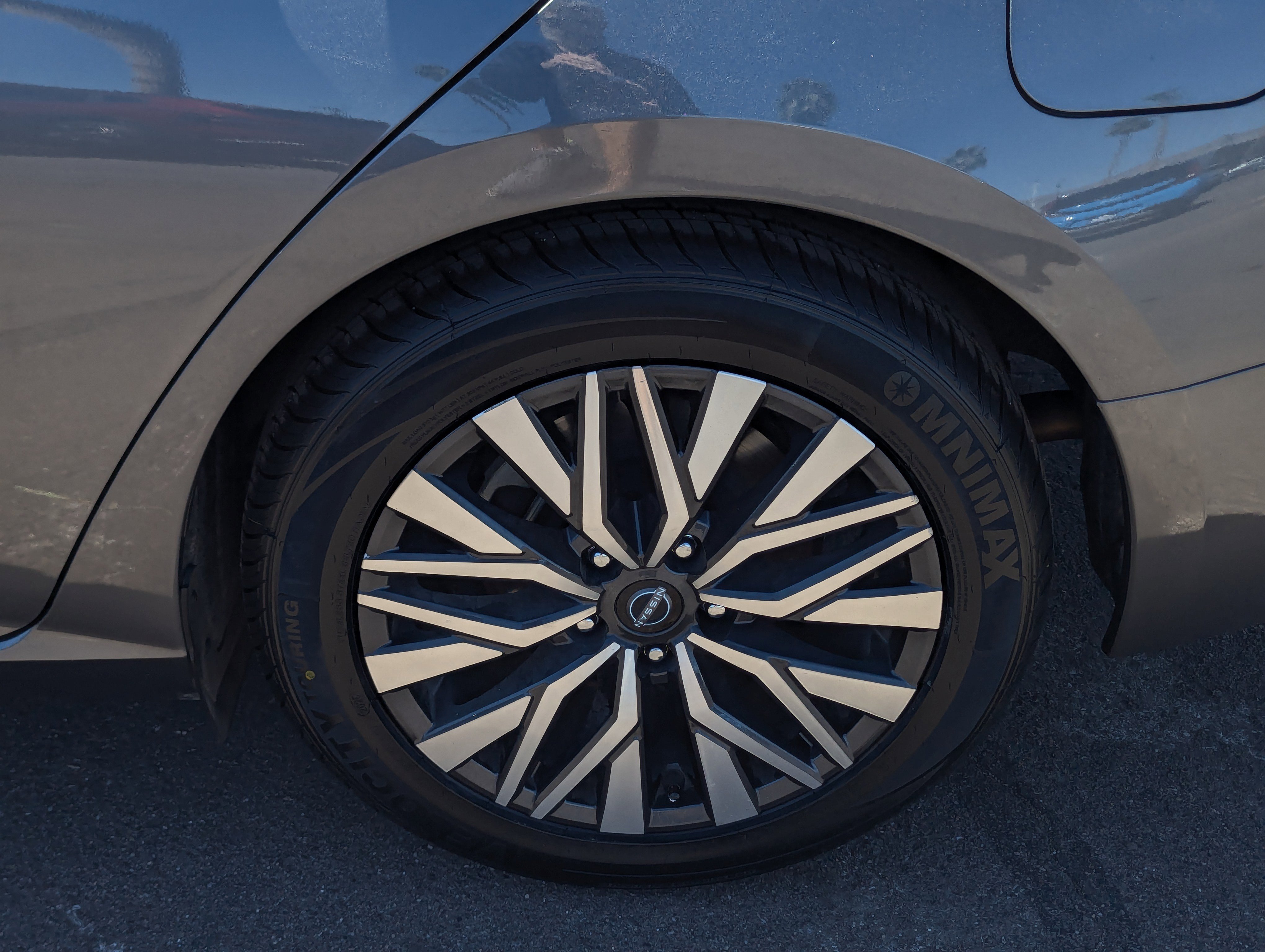 Certified 2024 Nissan Altima 2.5 SV image 7