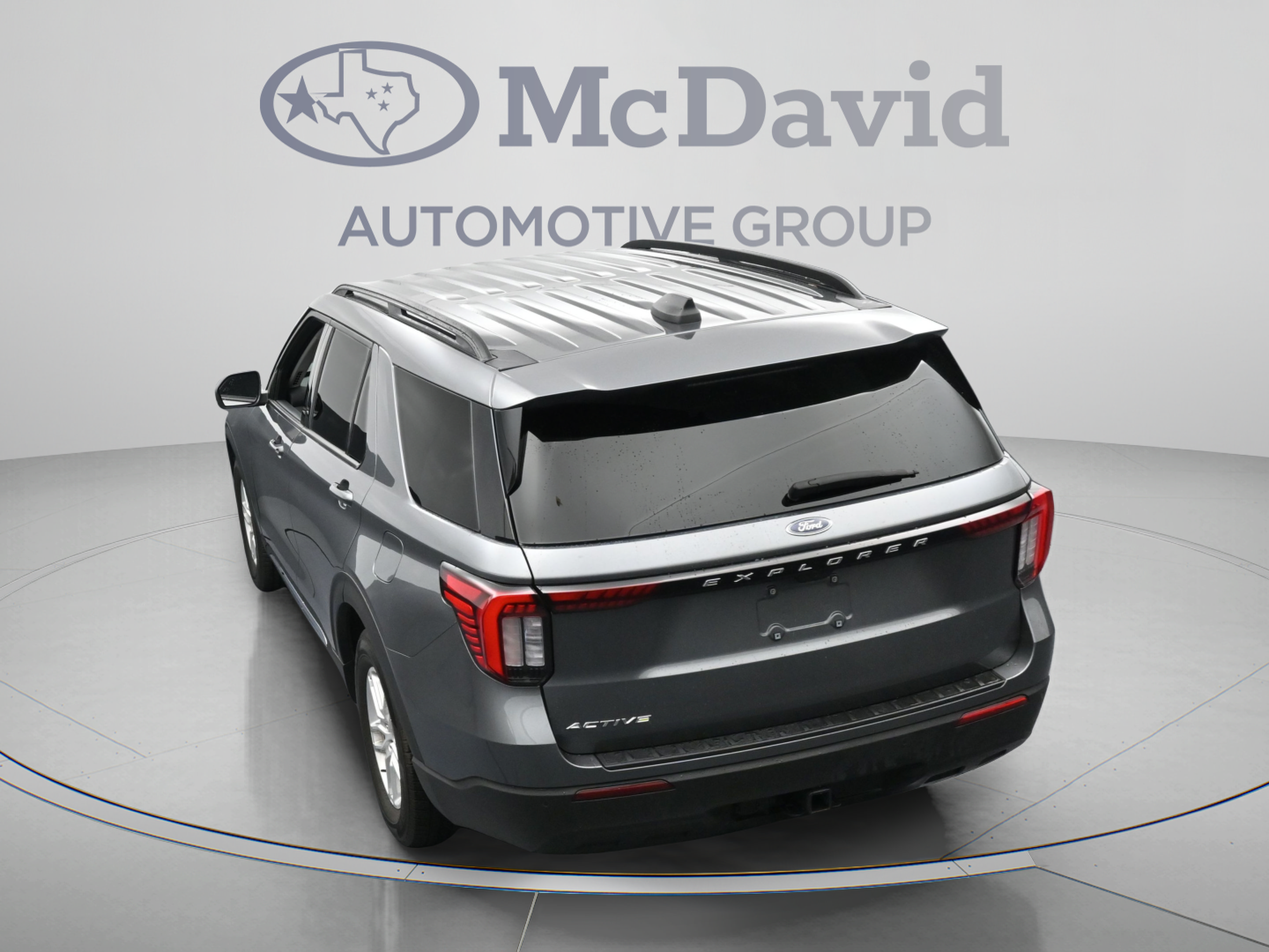 Used 2025 Ford Explorer Active RWD image 38
