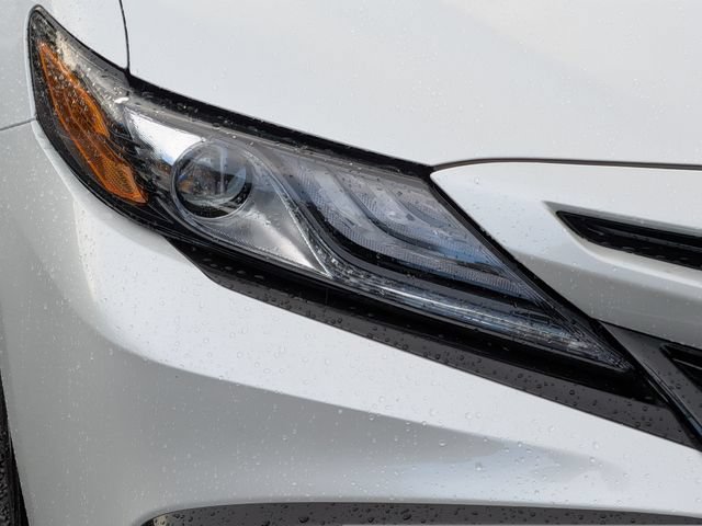 Used 2023 Toyota Camry XSE w/ Navigation Package FWD image 9