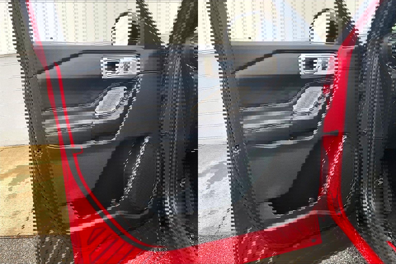 Used 2020 Ford Explorer ST w/ ST Street Pack image 28