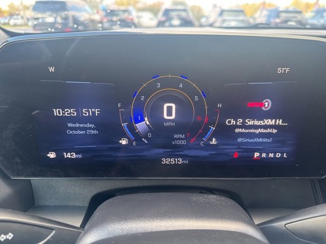 Used 2025 Chevrolet Traverse LT image 39