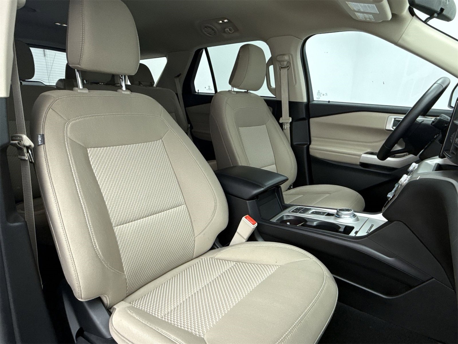 Used 2023 Ford Explorer XLT w/ Class IV Trailer Tow Package image 13