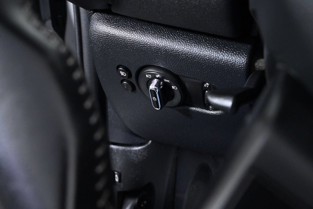 Used 2024 MINI Cooper S FWD image 24