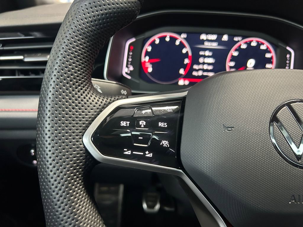 Used 2025 Volkswagen Jetta GLI Autobahn w/ GLI Black Package image 17