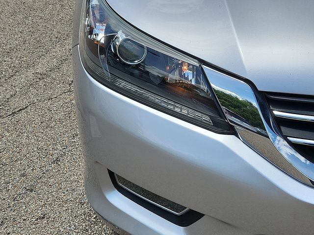 Used 2013 Honda Accord EX-L image 9