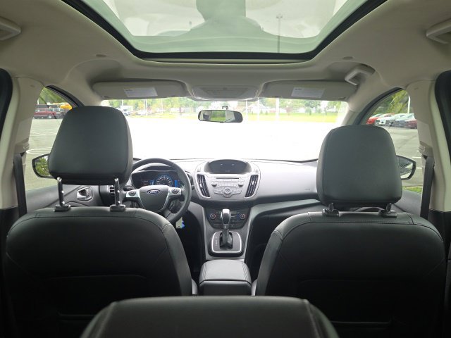 Used 2018 Ford C-MAX SE w/ Equipment Group 202A FWD image 12