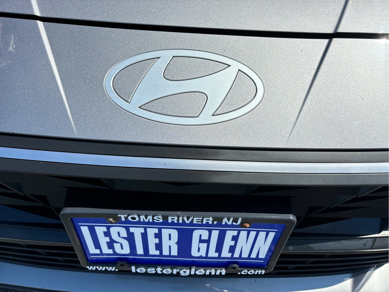 Used 2025 Hyundai Elantra SE FWD image 4