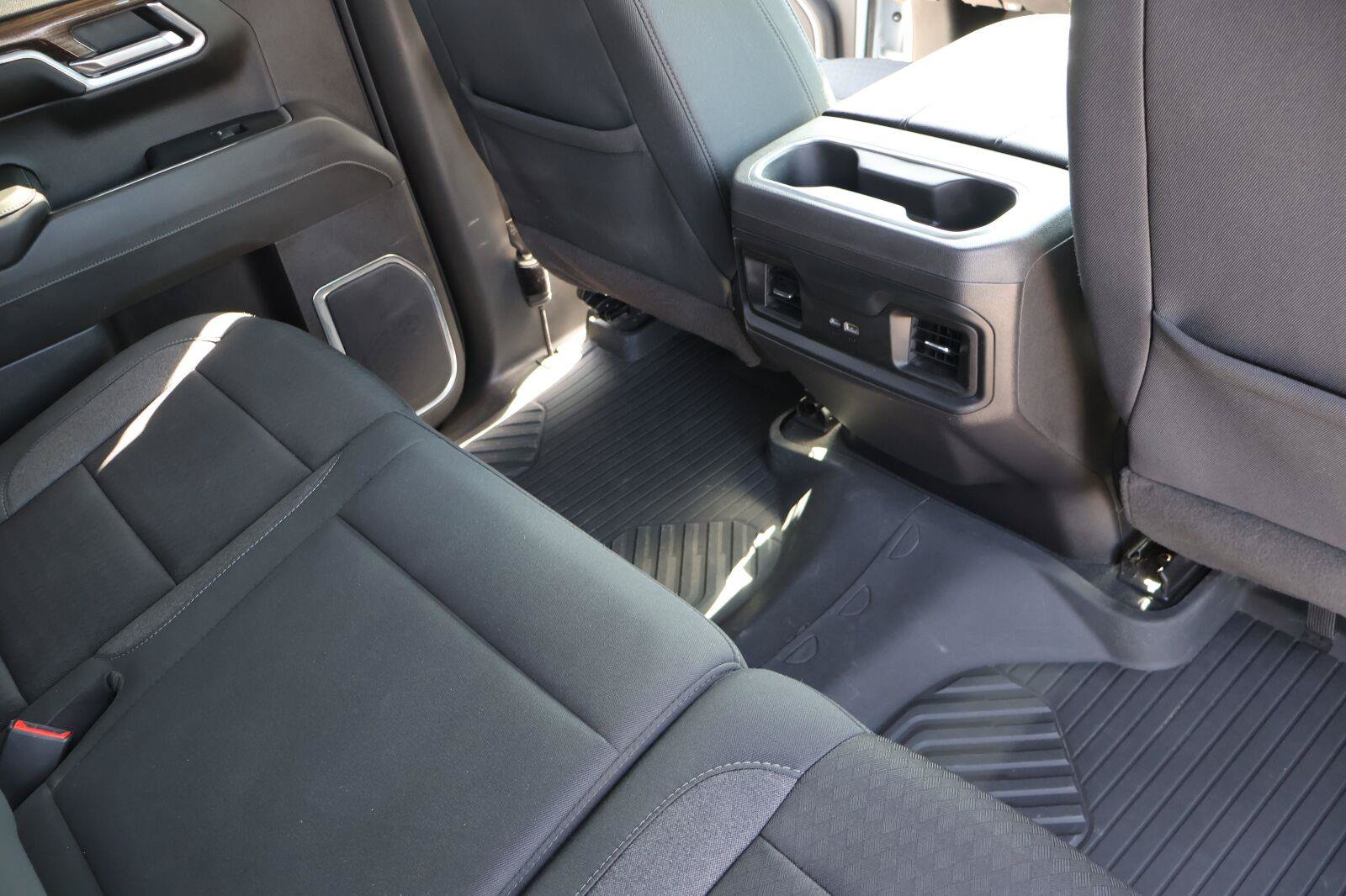 Used 2024 Chevrolet Silverado 1500 LT Trail Boss w/ Protection Package AWD/4WD image 17