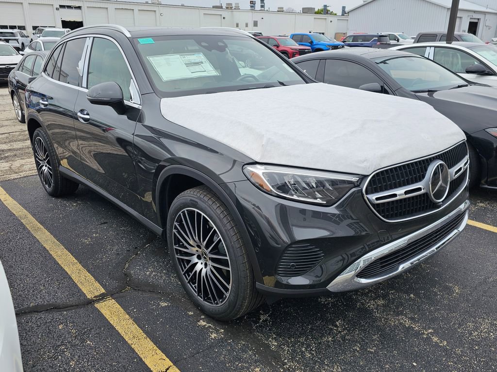 New 2026 Mercedes-Benz GLC 300 4MATIC
