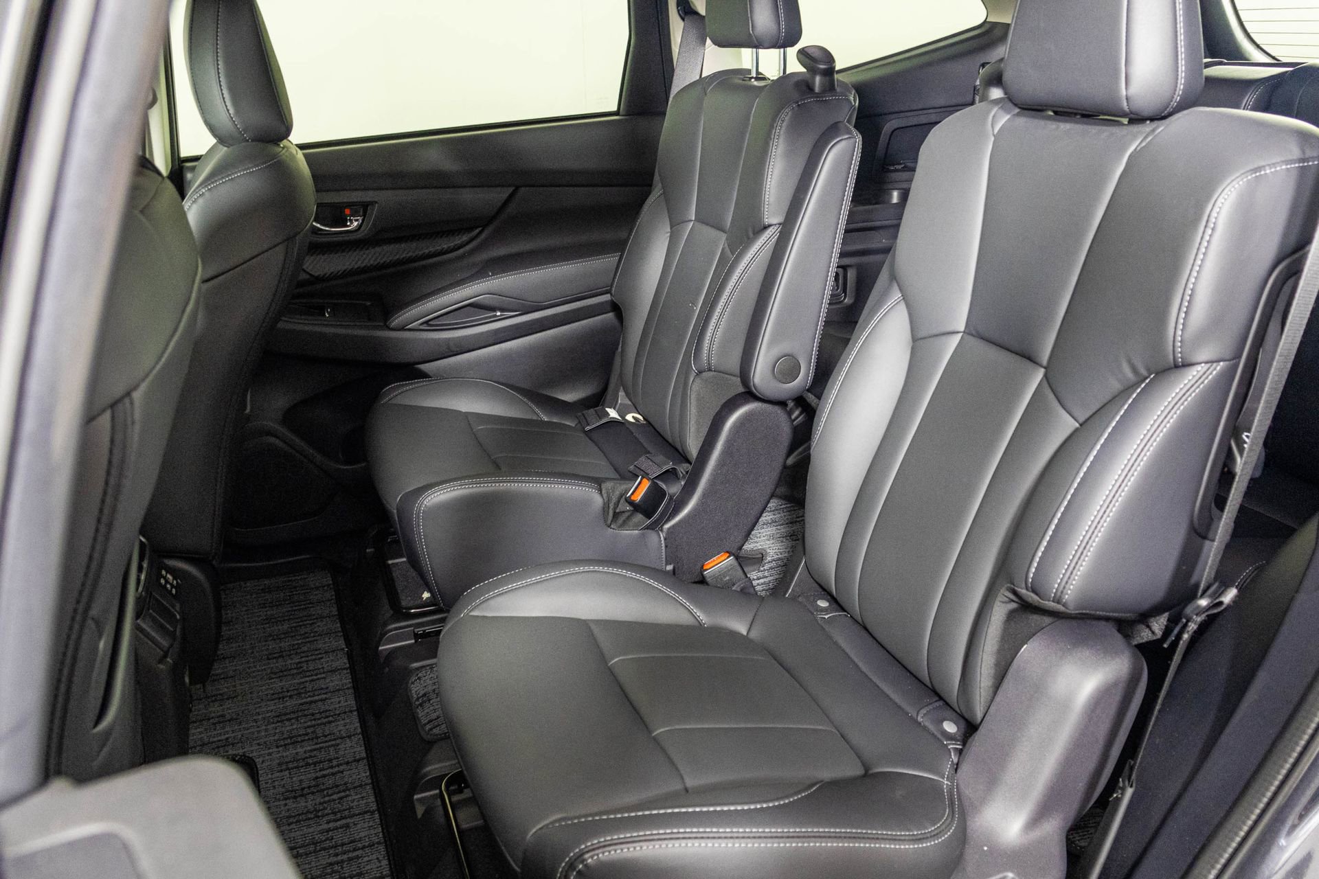 Used 2026 Subaru Ascent Premium AWD/4WD image 37