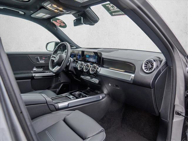 Used 2024 Mercedes-Benz EQB 350 4MATIC SUV image 30