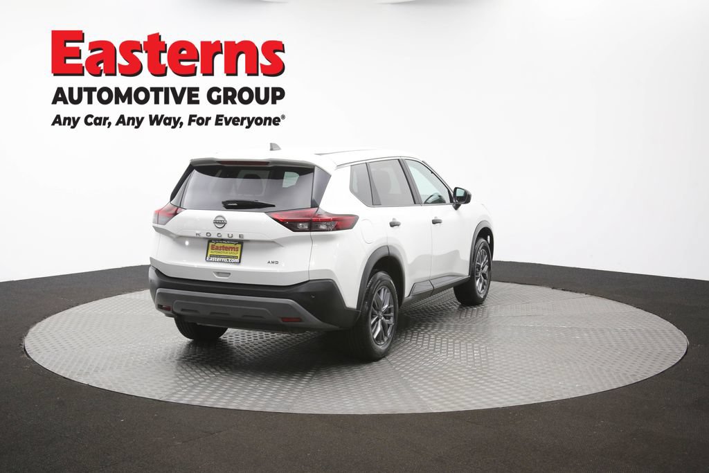 Used 2023 Nissan Rogue S AWD/4WD image 41