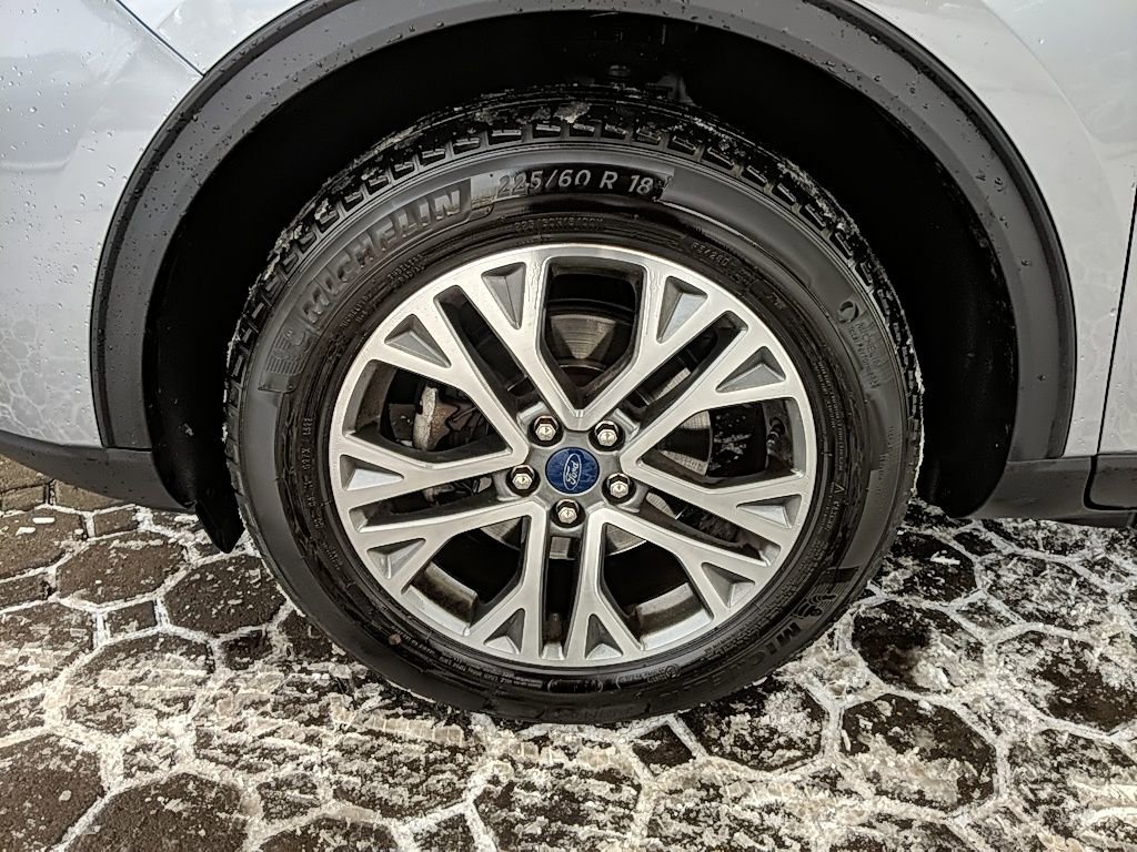 Used 2022 Ford Escape SEL image 11