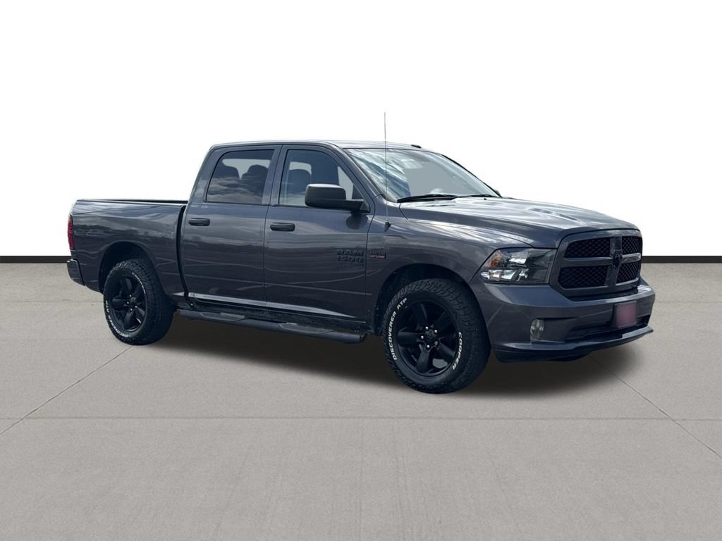 Used 2021 RAM 1500 Express w/ Express Value Package RWD image 3