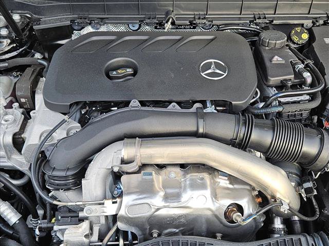 New 2026 Mercedes-Benz GLB 250 image 17